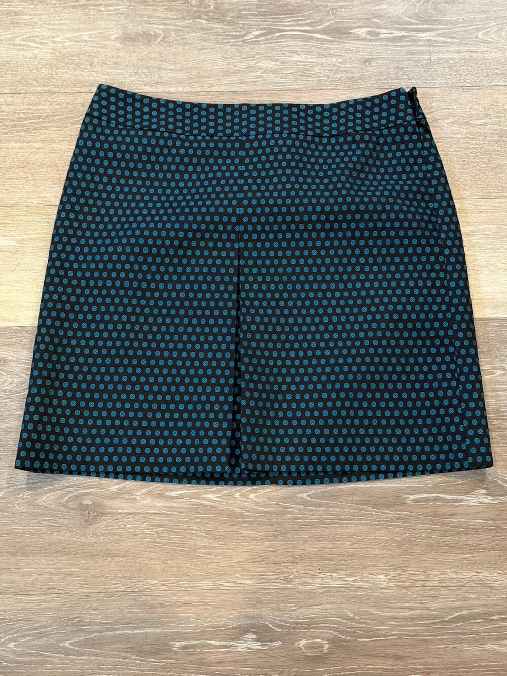 Ann Taylor LOFT Petites Size 6 Petite Black Blue